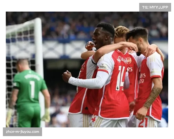 阿森纳凭特罗萨德制胜球逆袭对手 酋长球场爆发狂热庆祝